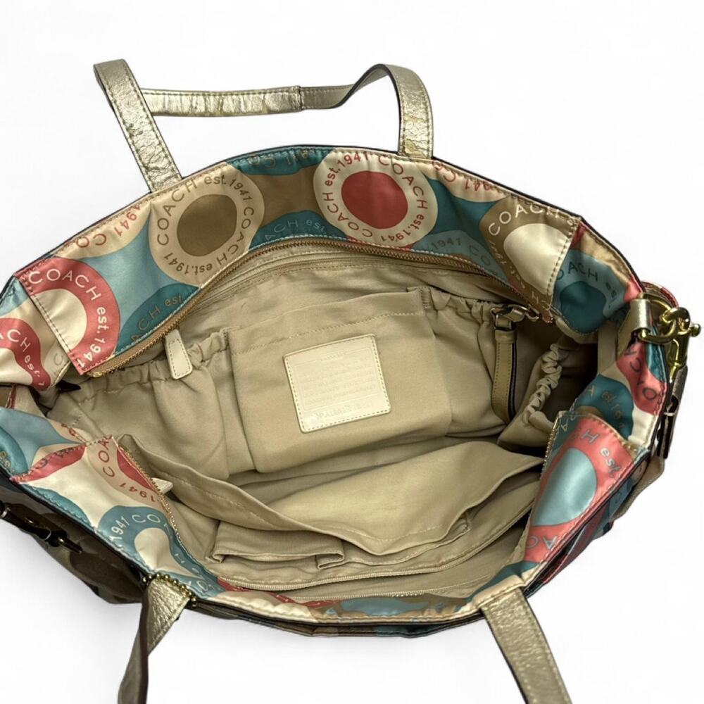 Coach Vintage Large Poppy Tote Purse - Bag Very Colorful Storage compartments - Picture 5 of 8